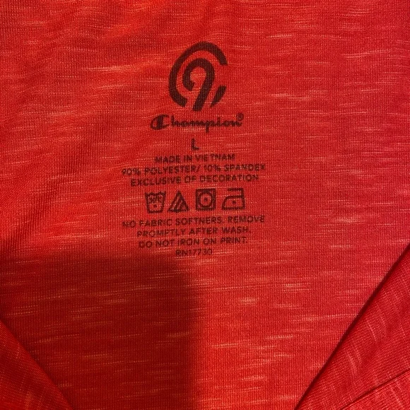 Men’s Large Champion Red polo shirt - Picture 2 of 3